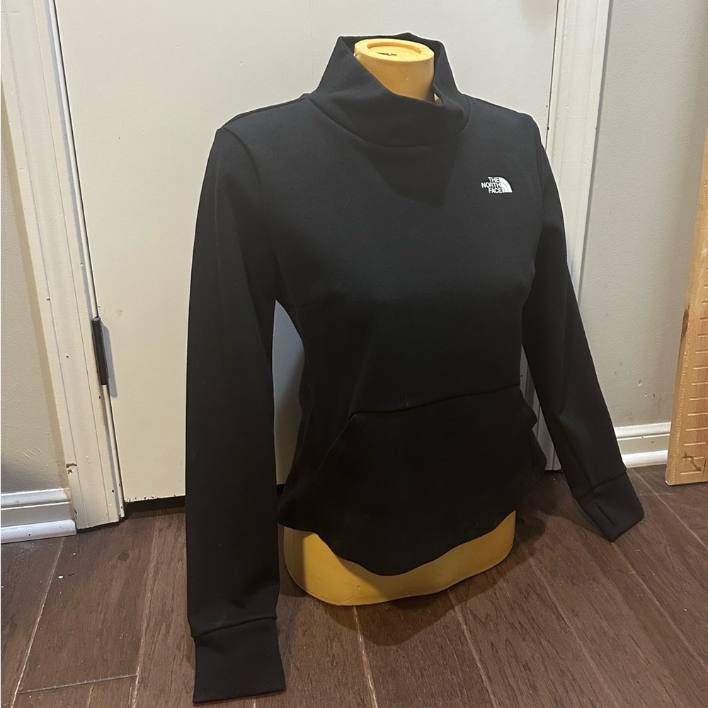 The North Face Women's Medium City Standard Black Funnel Neck